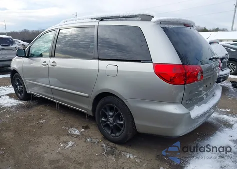 2006 Toyota Sienna Xle z USA, uszkodzony, nr VIN 5TDZA22C86S461041